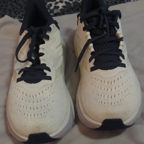 Hoka Womens White and Navy Sneakers - Picture 9 of 14